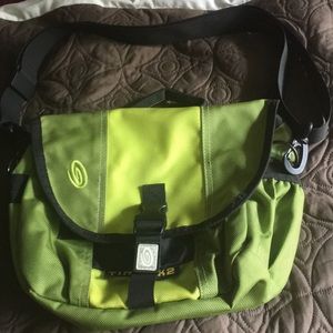 Timbuk2 crossbody bag
